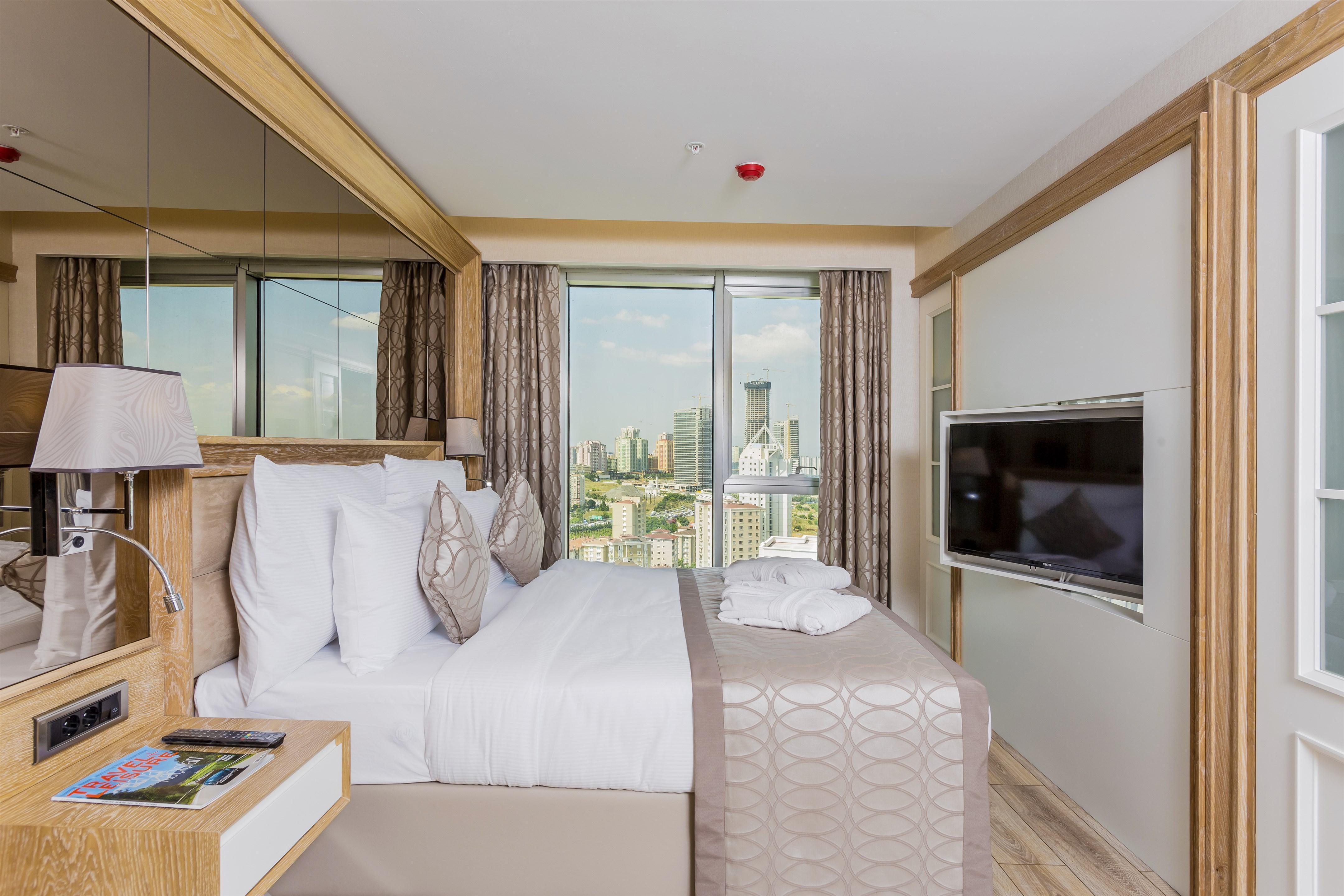 Bof Hotels Ceo Suites Atasehir Istanbul Exterior photo