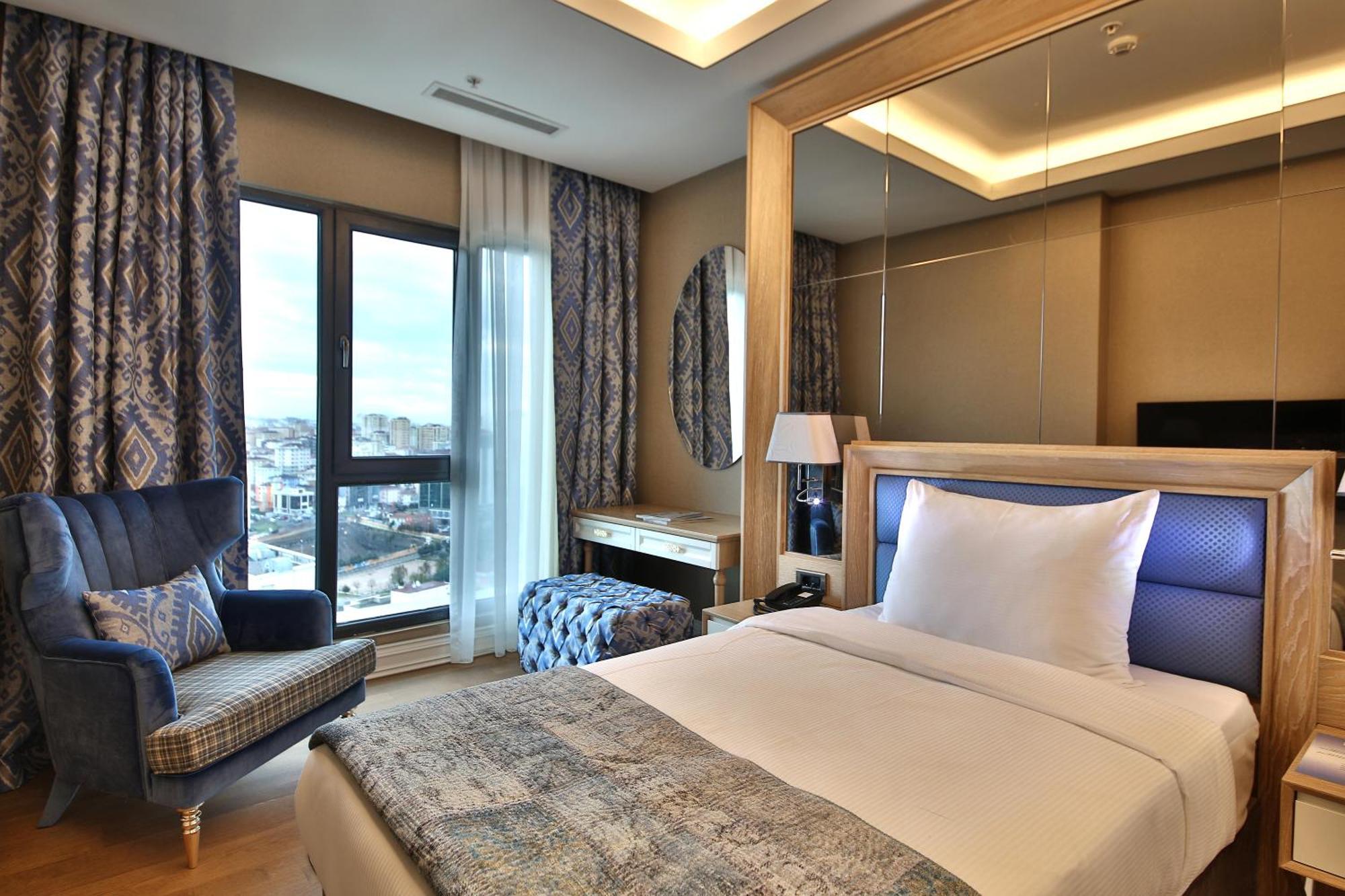 Bof Hotels Ceo Suites Atasehir Istanbul Exterior photo