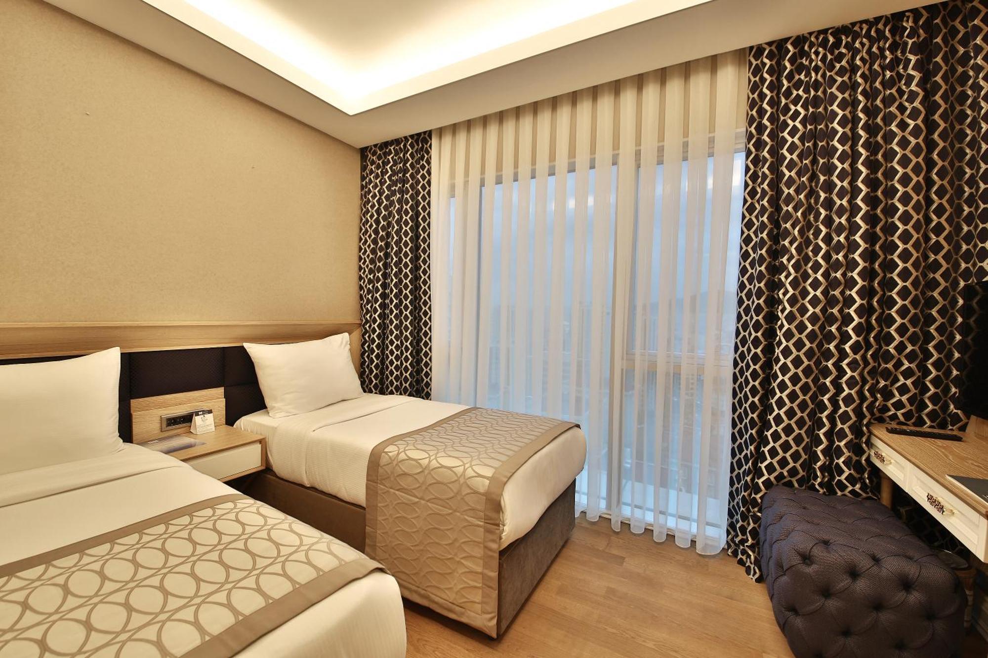 Bof Hotels Ceo Suites Atasehir Istanbul Exterior photo