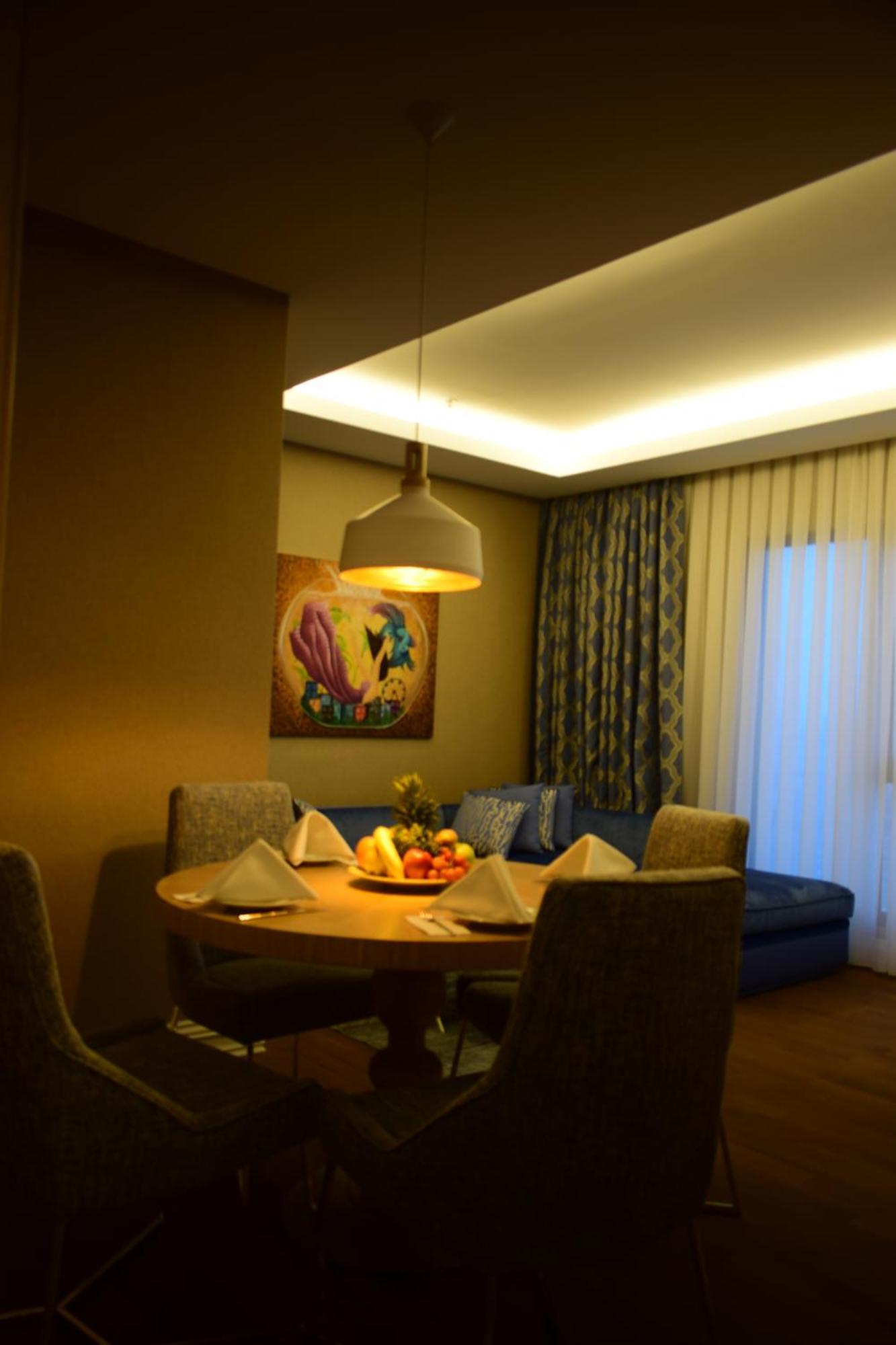 Bof Hotels Ceo Suites Atasehir Istanbul Exterior photo